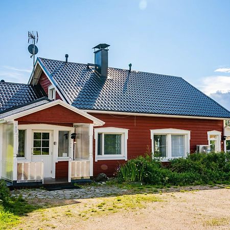 Hommala Villa Raiskio Eksteriør billede