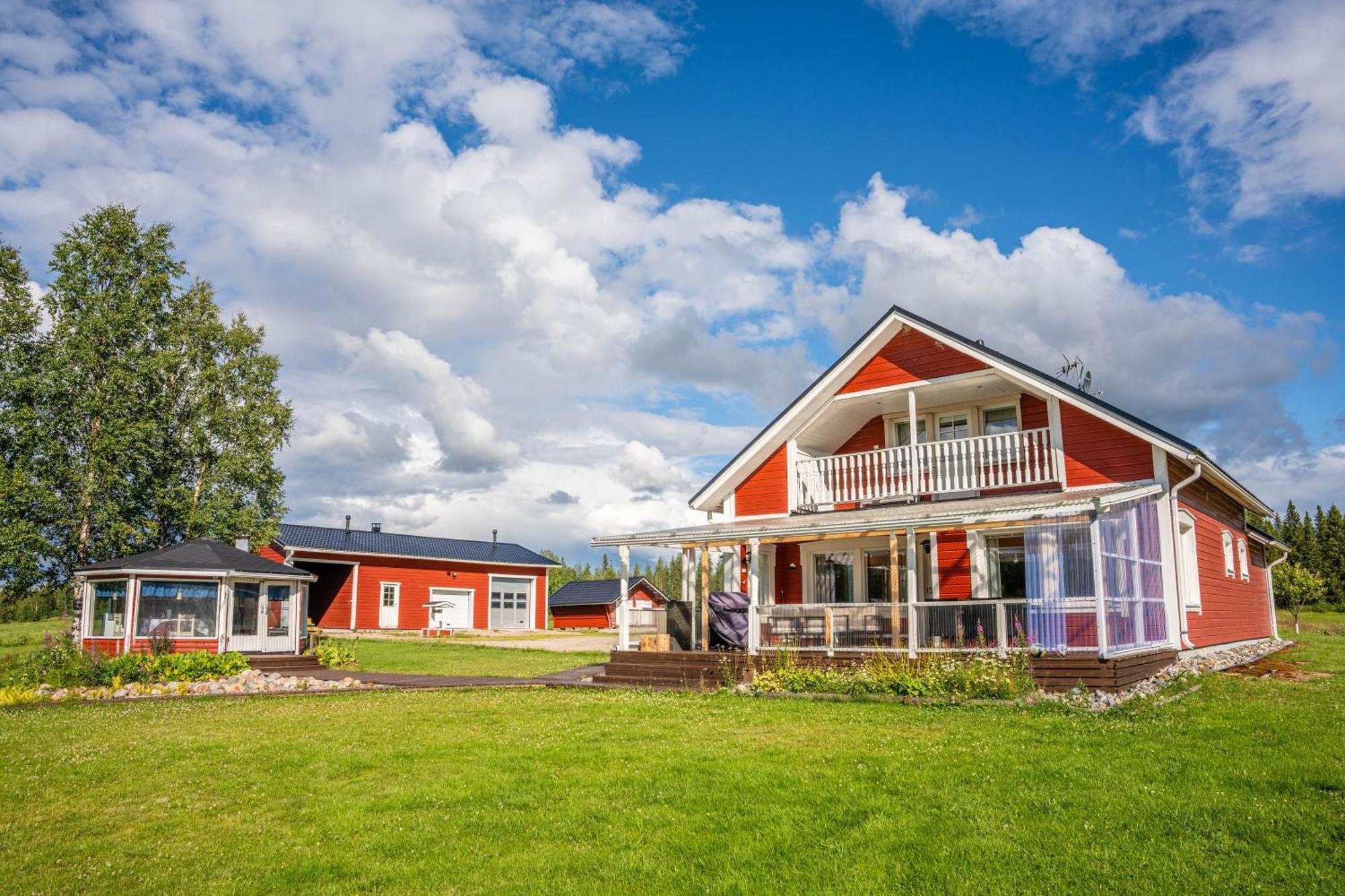 Hommala Villa Raiskio Eksteriør billede